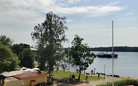 Parvekkeellinen huoneisto rantabulevardilla, 1-4 hengelle
